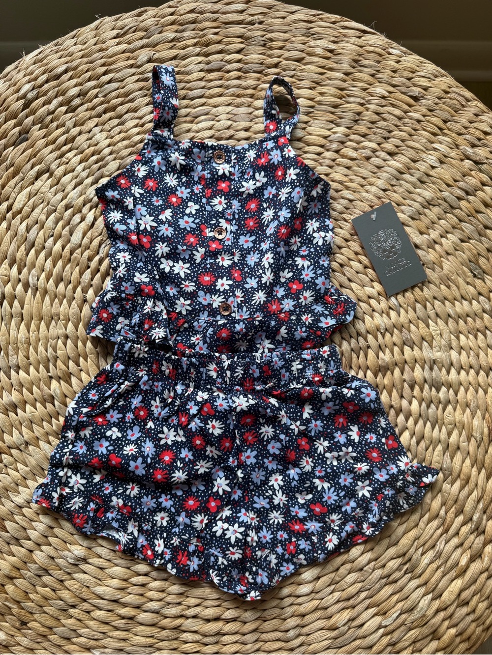 NWT Vince Camuto Set